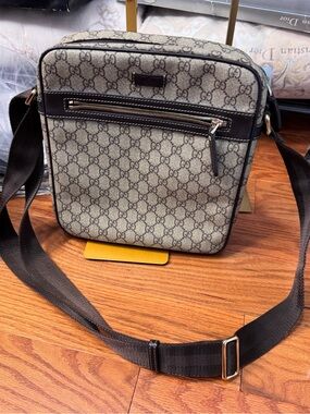 Gucci Brown and Beige GG Canvas Messenger Bag